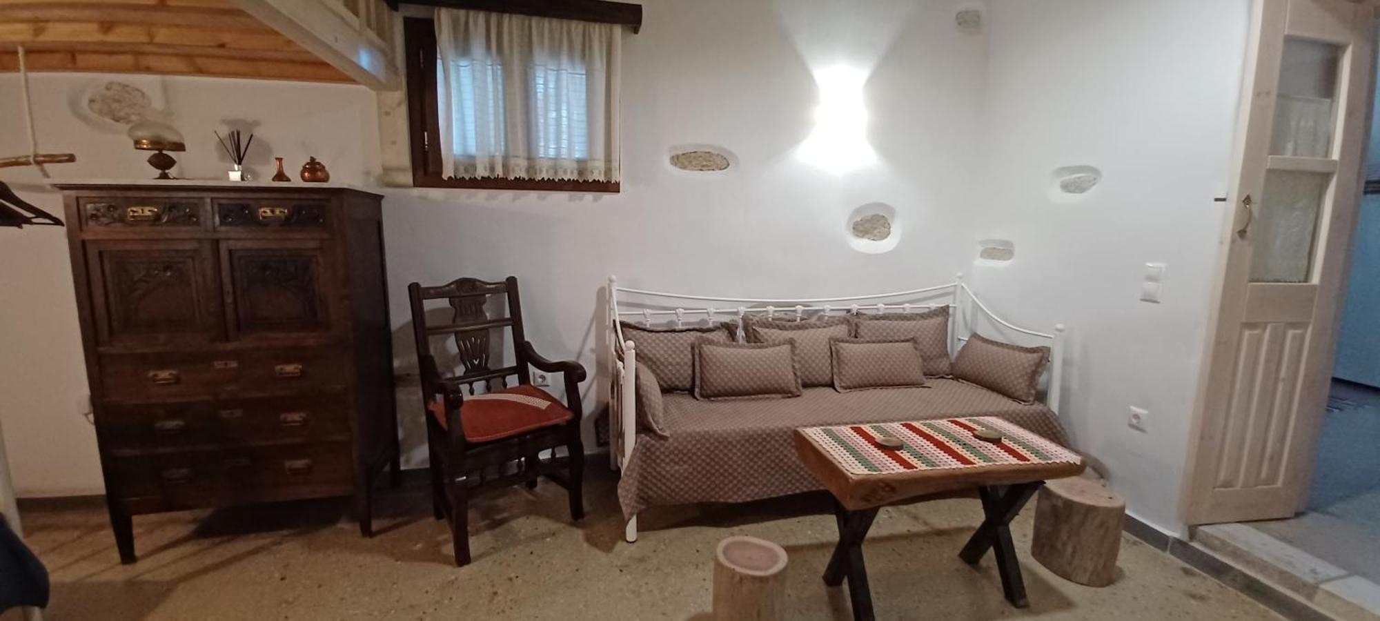 Imellos Aperathos Екстер'єр фото
